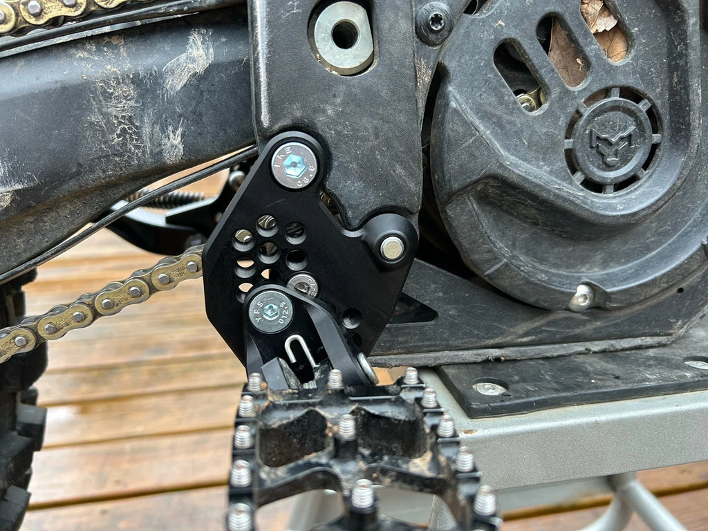 Xe Pro /s/ enduro/ Vetra adjustable peg mounts