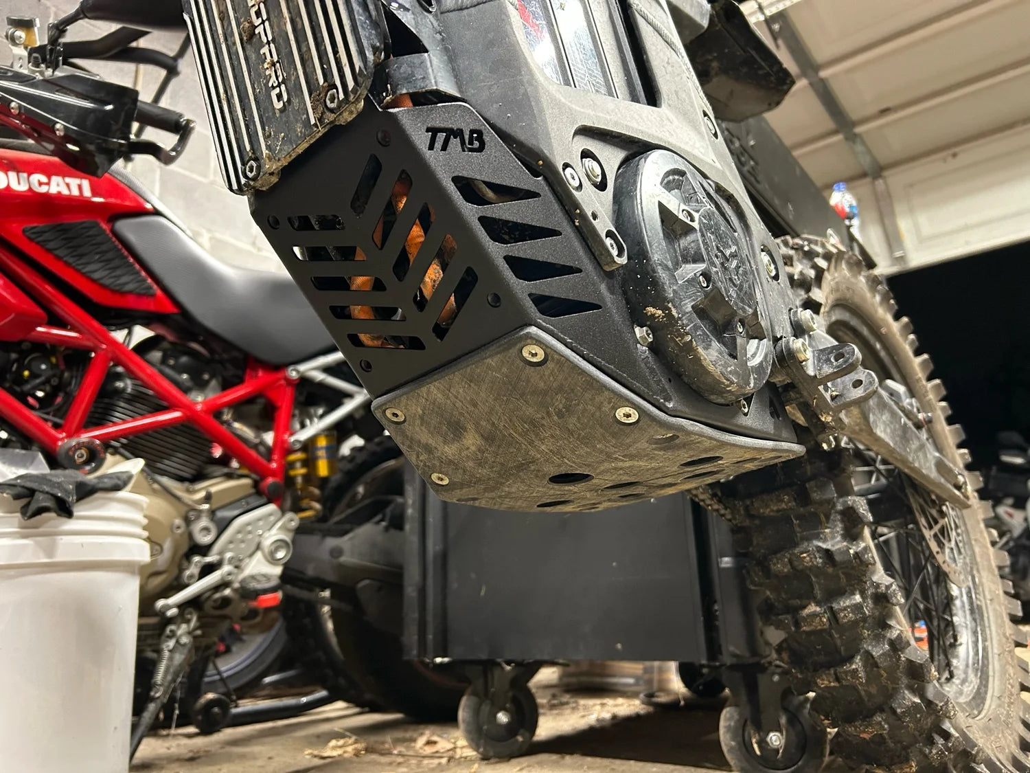Arctic Leopard Pro S Heavy duty bashplate